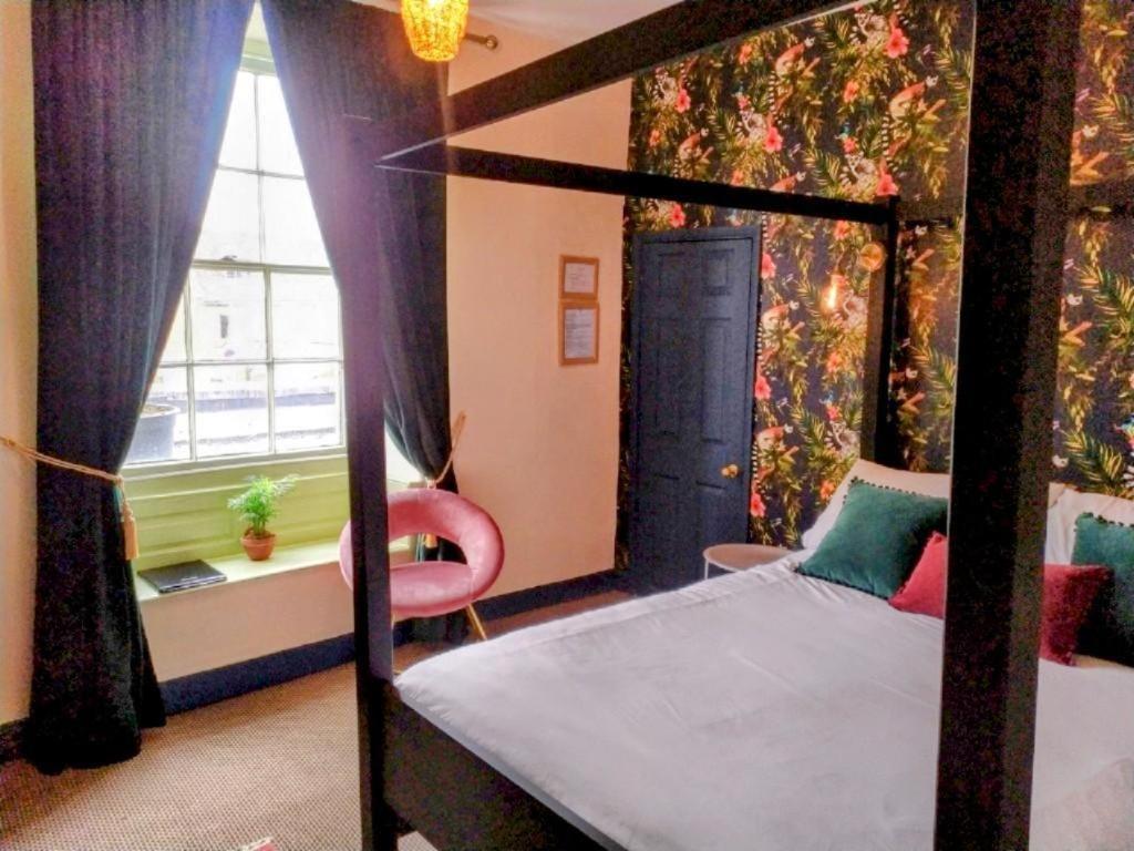 Chestnut Bed And Breakfast Bourton-on-the-Water Esterno foto