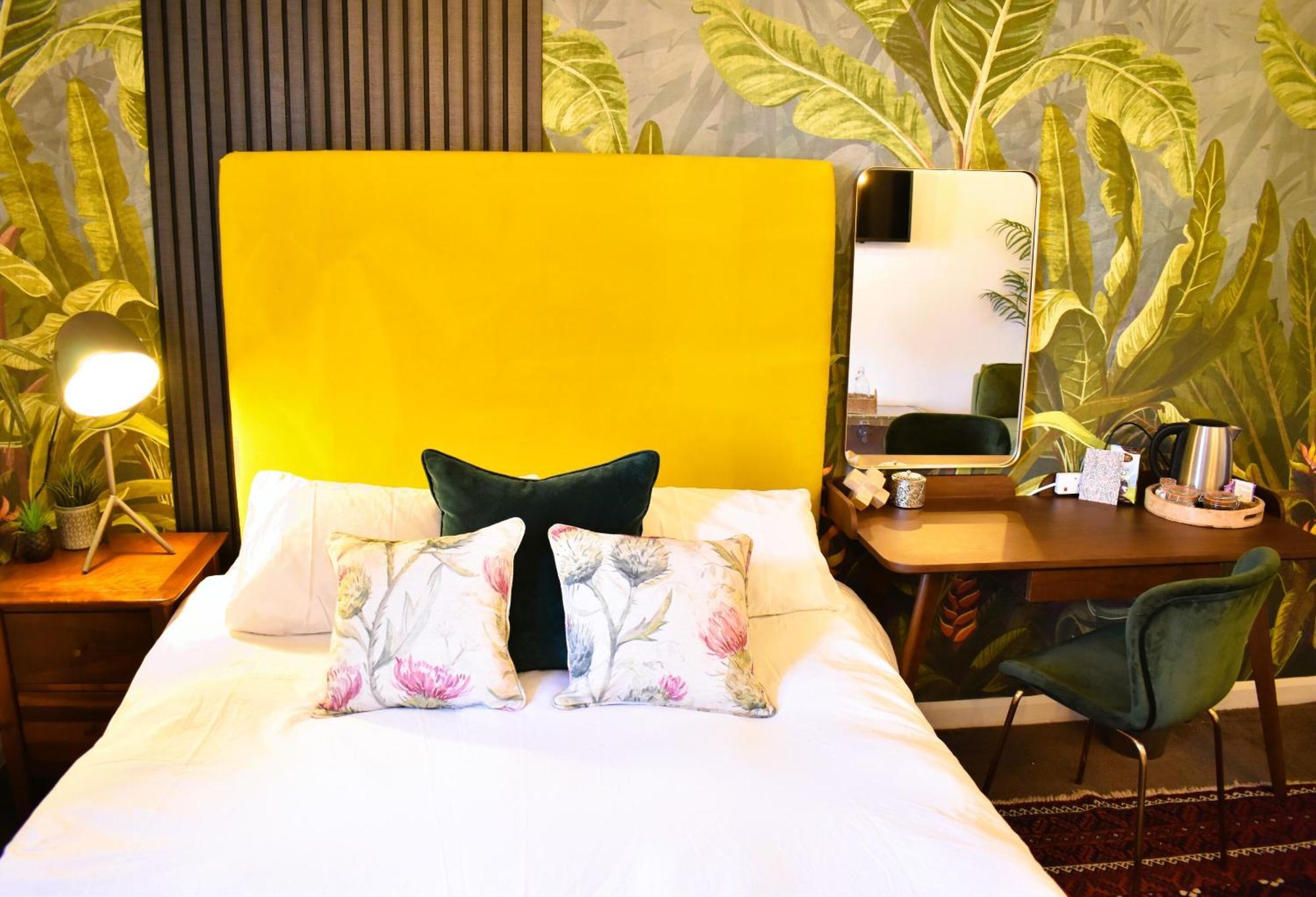 Chestnut Bed And Breakfast Bourton-on-the-Water Esterno foto